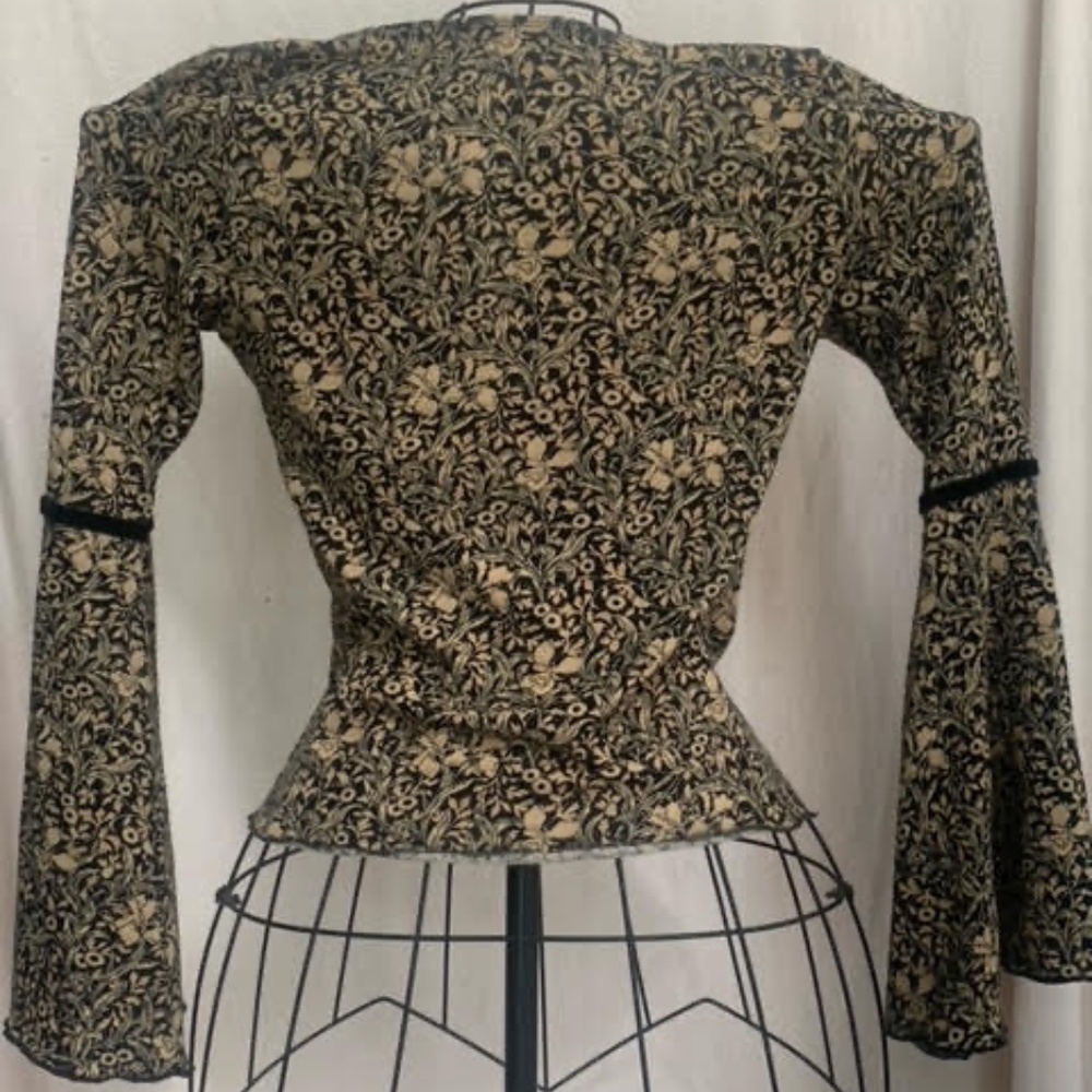 OPERA Renaissance Top - Size M - Picture 7 of 8